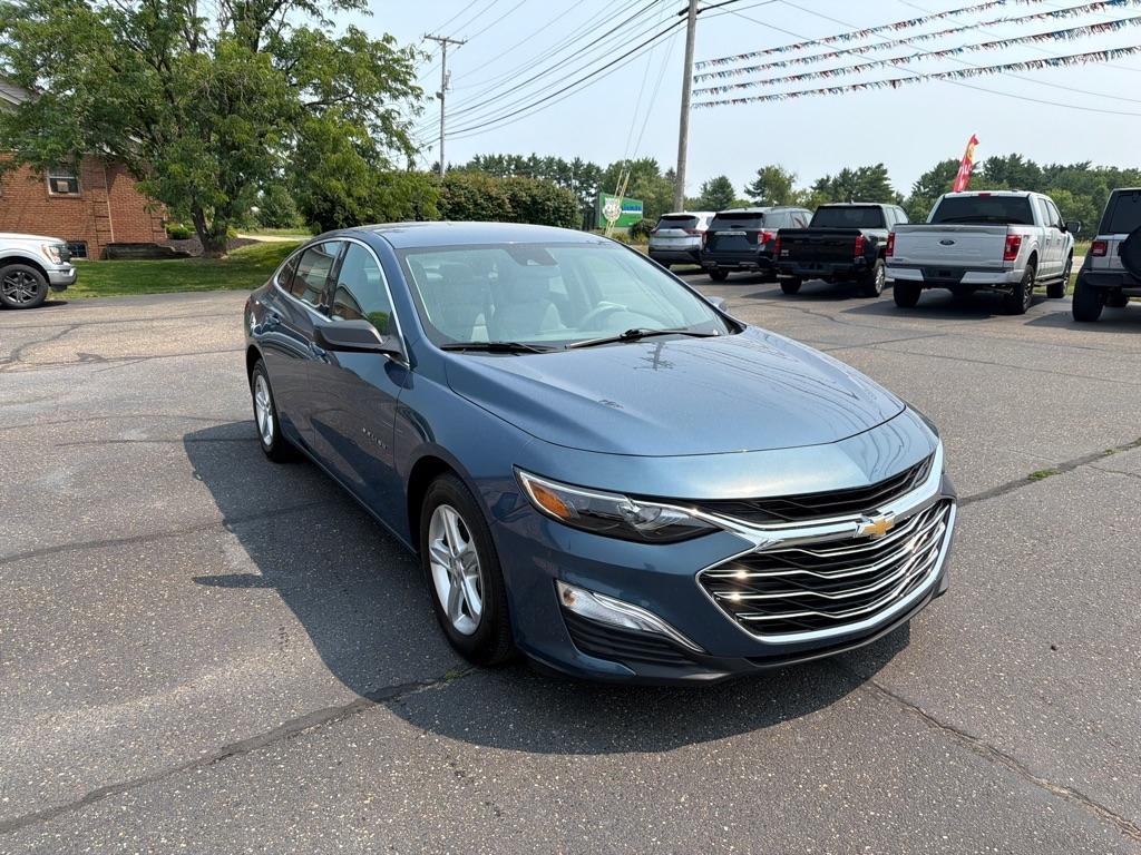 Chevrolet Malibu 4dr Sdn LS w/1FL 2024