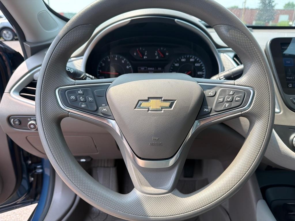 Chevrolet Malibu 4dr Sdn LS w/1FL 2024