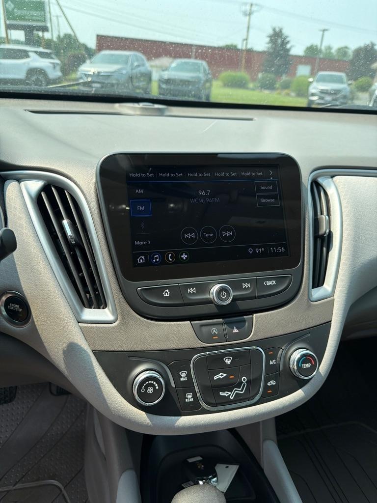 Chevrolet Malibu 4dr Sdn LS w/1FL 2024