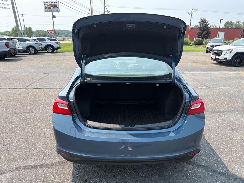 Chevrolet Malibu 4dr Sdn LS w/1FL 2024