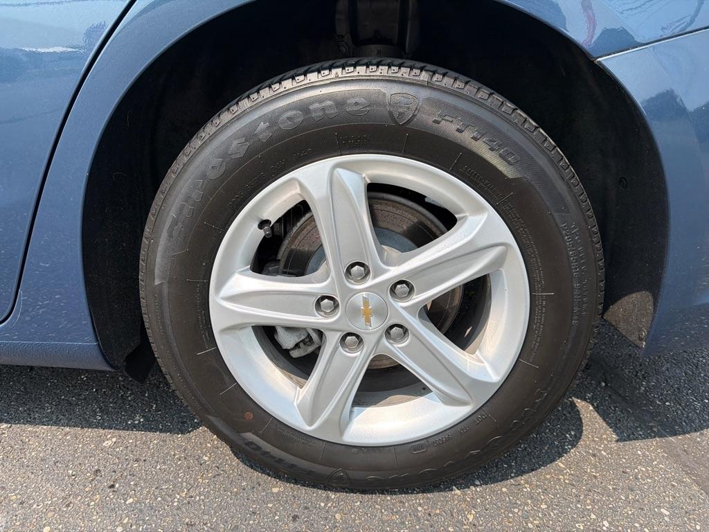 Chevrolet Malibu 4dr Sdn LS w/1FL 2024