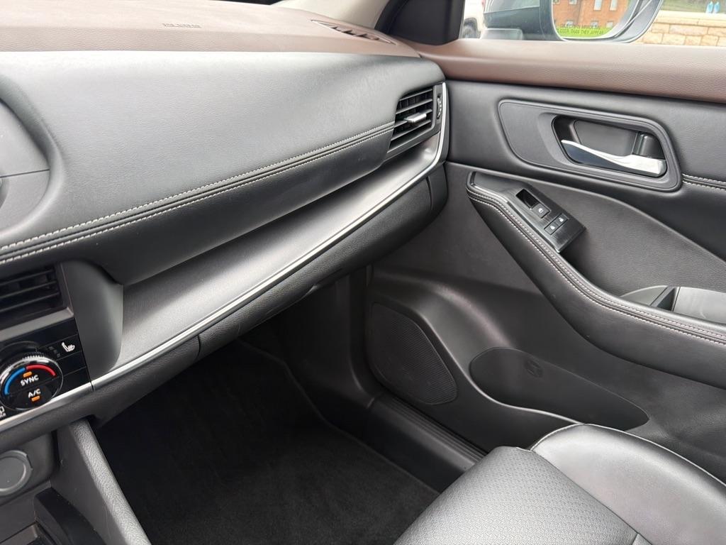 Nissan Rogue AWD SV 2023