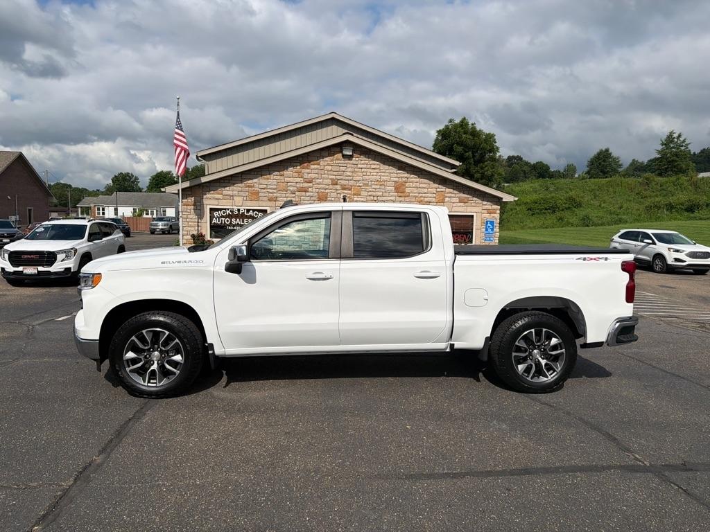 Chevrolet Silverado 1500 4WD Crew Cab 147" LT w/2FL 2024
