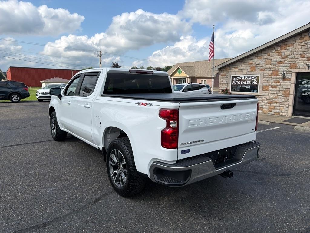 Chevrolet Silverado 1500 4WD Crew Cab 147" LT w/2FL 2024