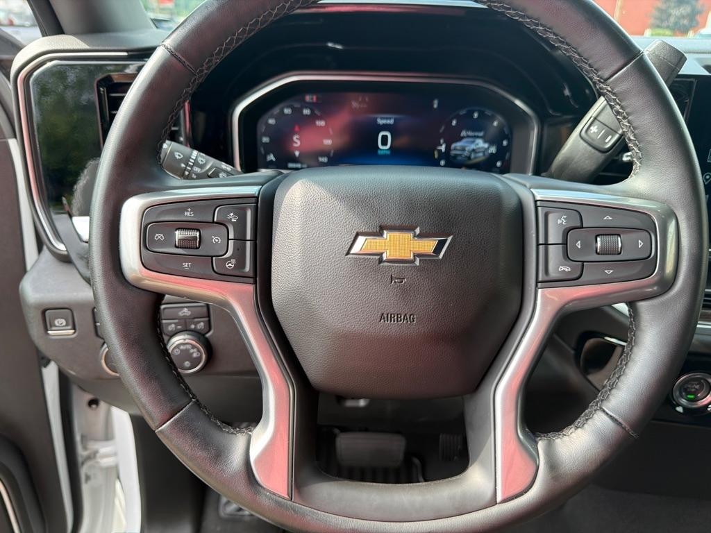 Chevrolet Silverado 1500 4WD Crew Cab 147" LT w/2FL 2024