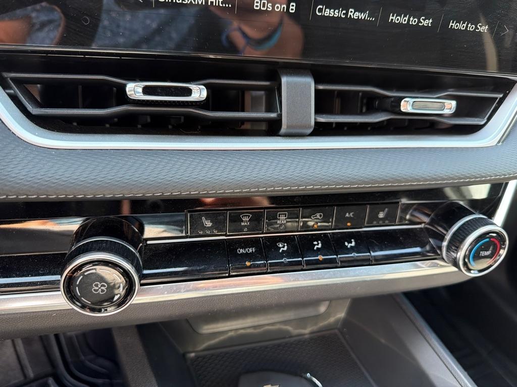 Chevrolet Equinox AWD 4dr LT w/2LT 2025