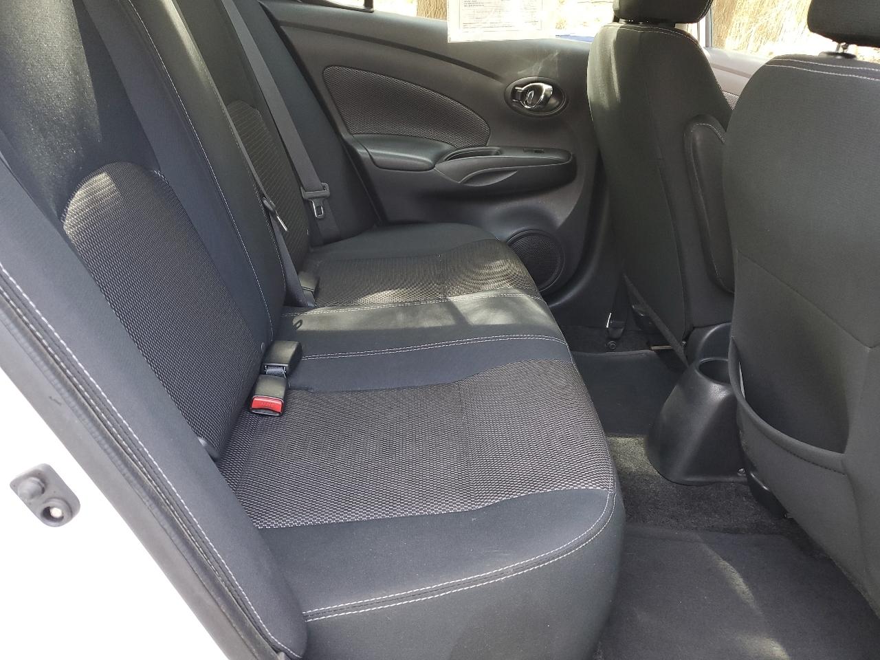 Nissan Versa 1.6 S 5M 2017