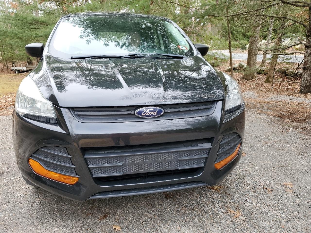 Ford Escape S FWD 2015