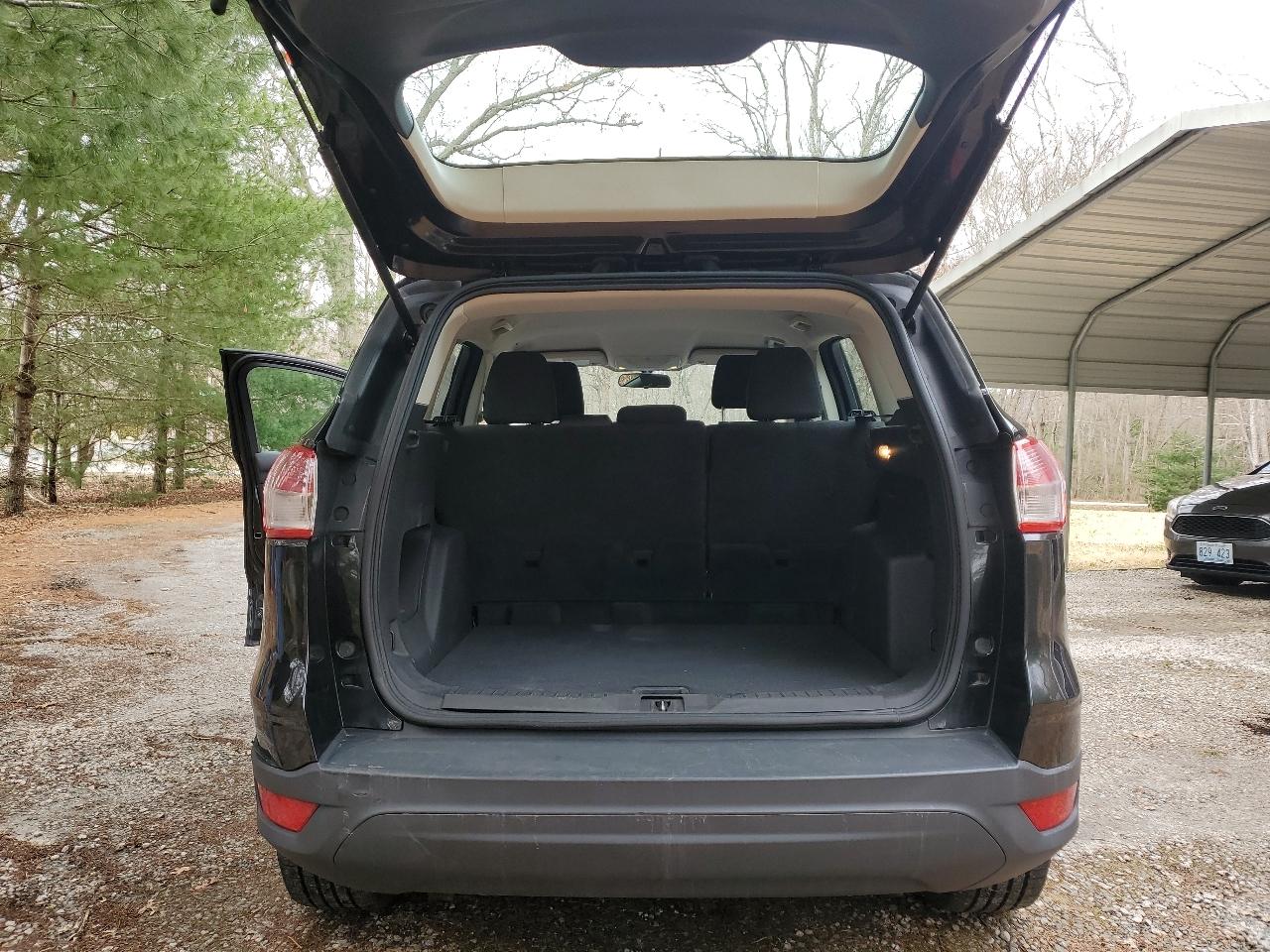 Ford Escape S FWD 2015