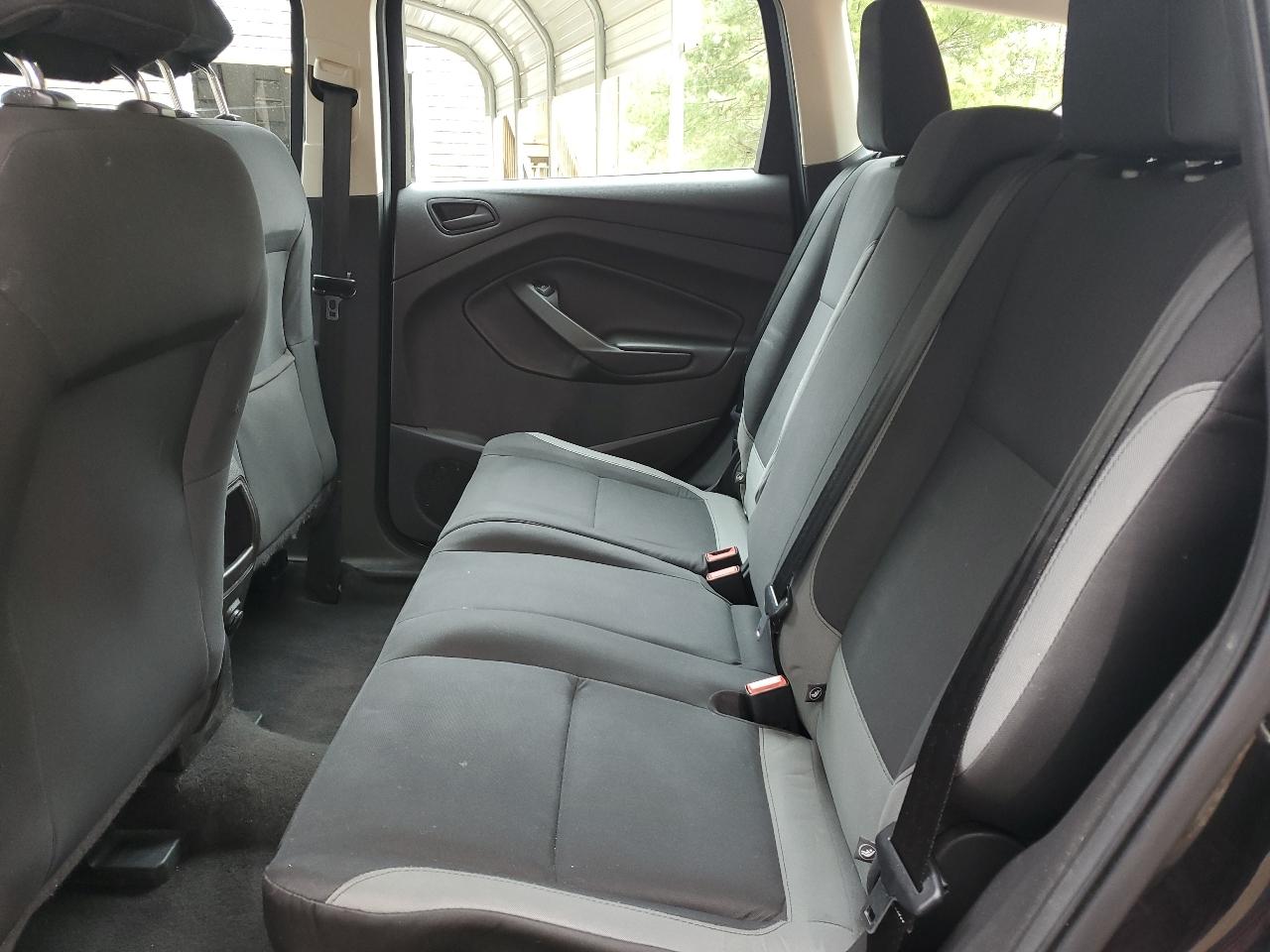 Ford Escape S FWD 2015