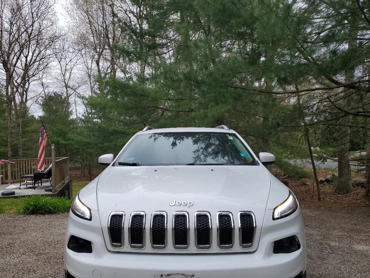 Jeep Cherokee Latitude 4WD 2015