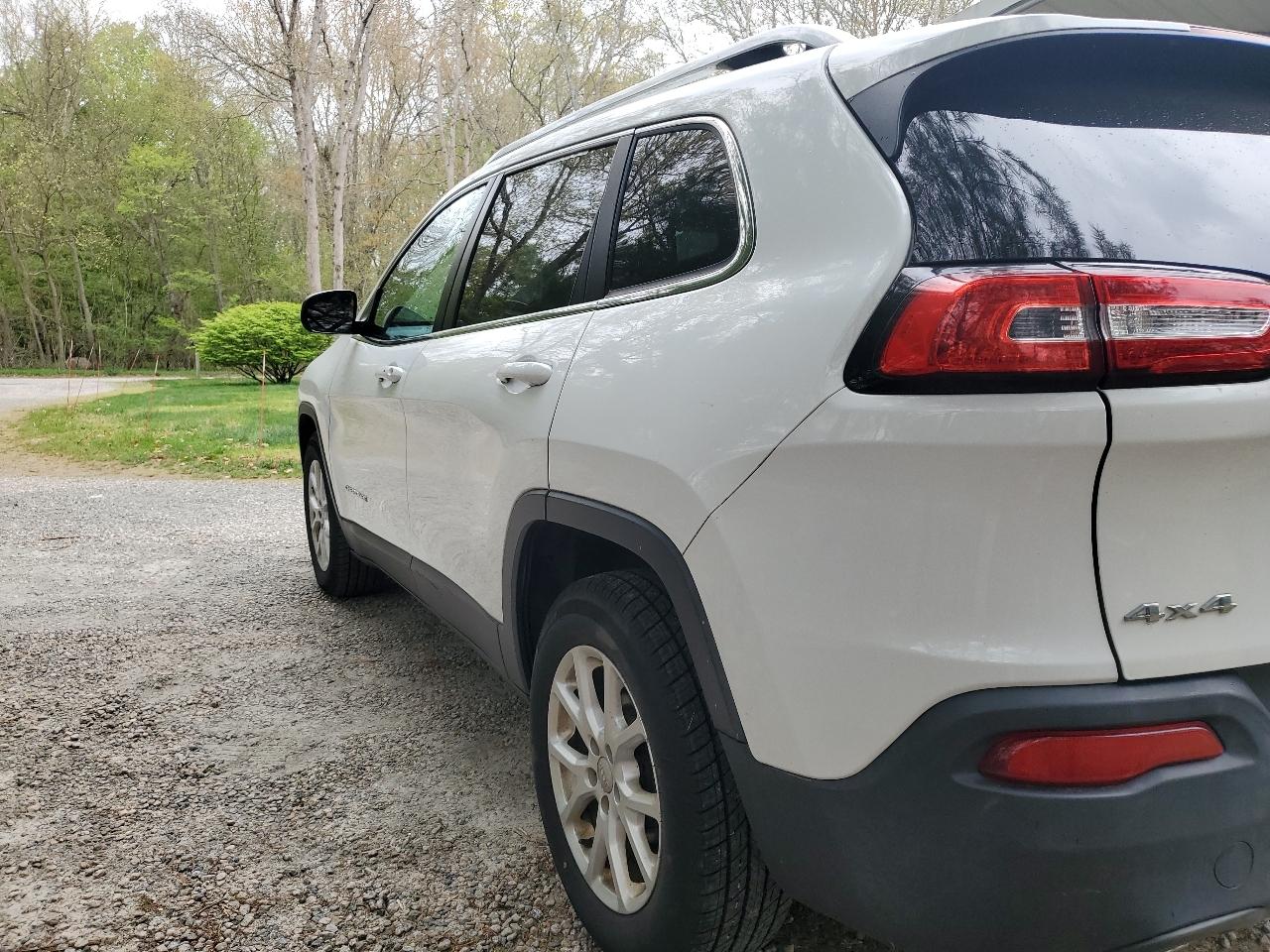 Jeep Cherokee Latitude 4WD 2015