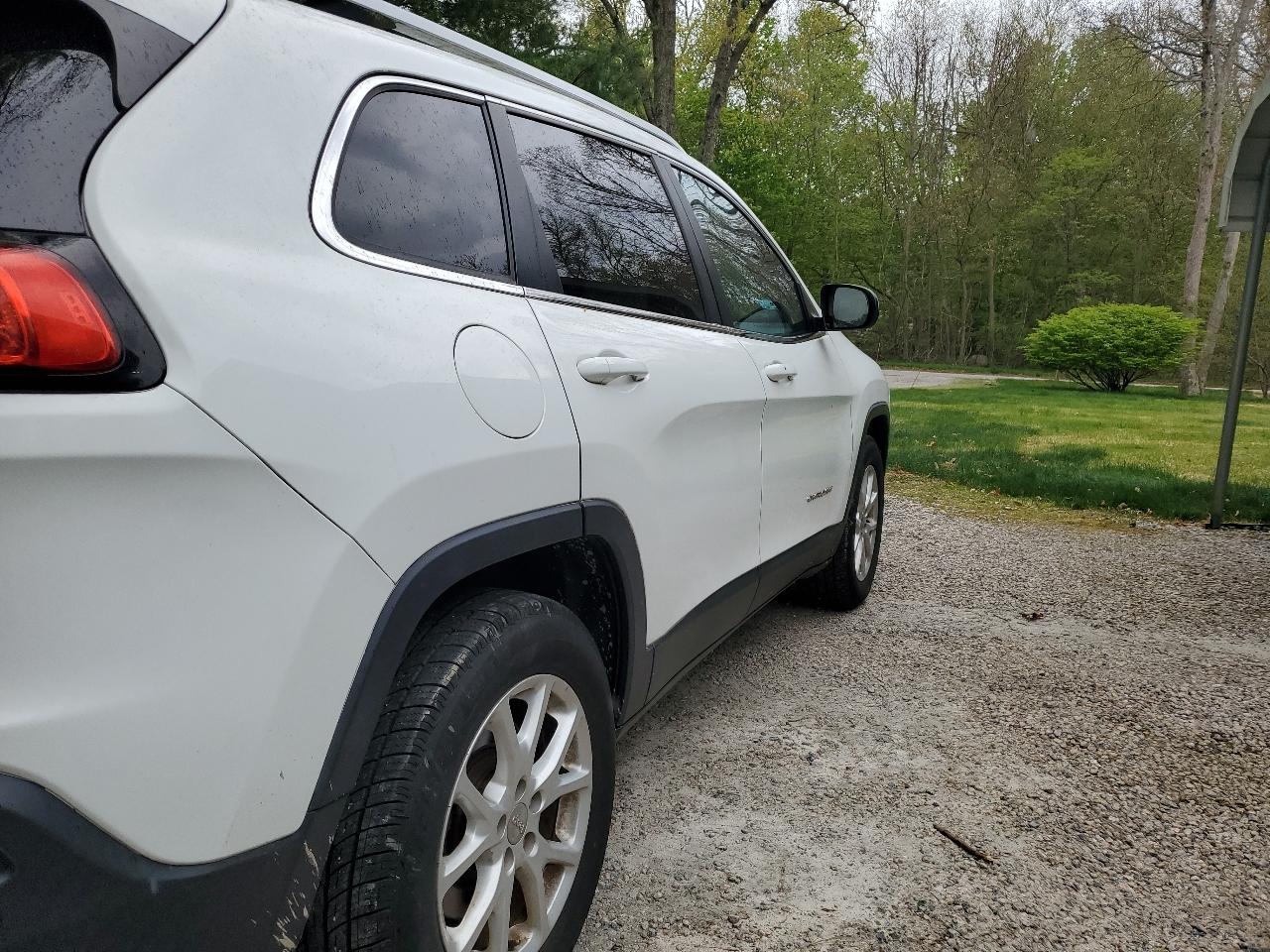 Jeep Cherokee Latitude 4WD 2015