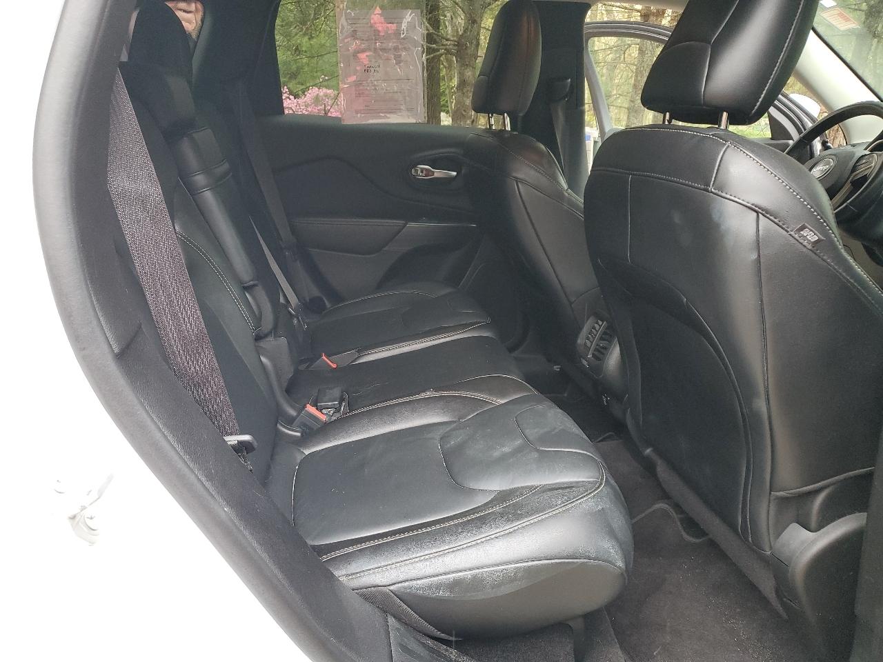 Jeep Cherokee Latitude 4WD 2015