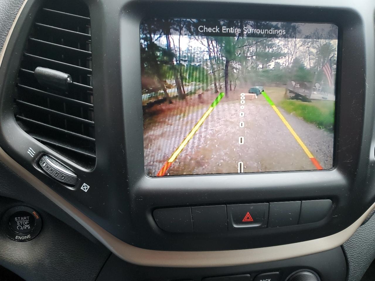 Jeep Cherokee Latitude 4WD 2015