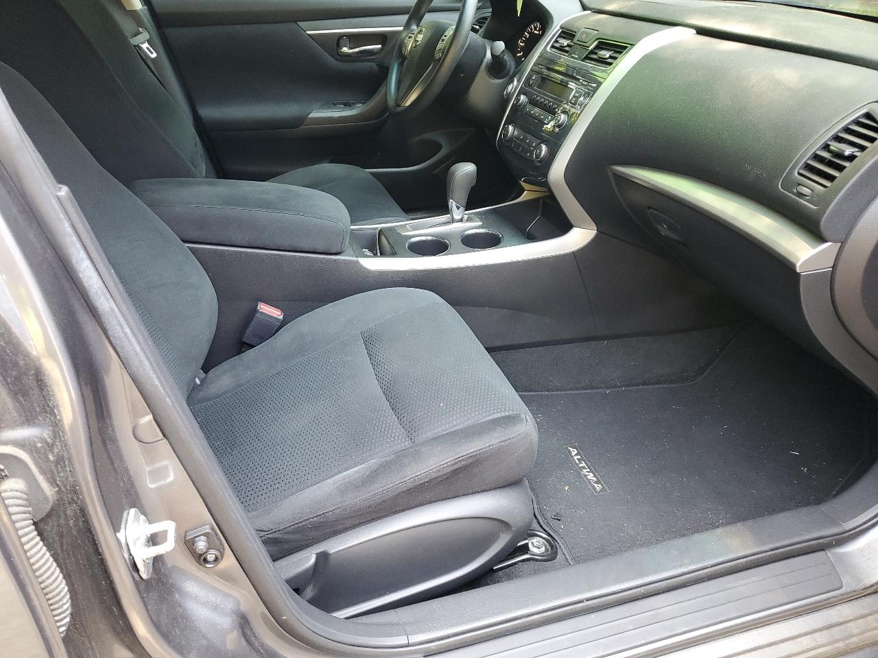 Nissan Altima 2.5 2015