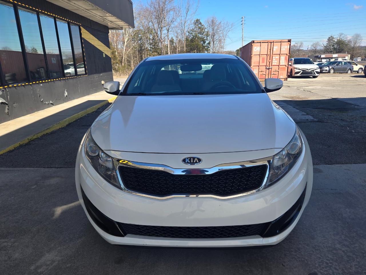 Kia Optima LX AT 2012