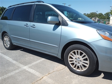 2007 Toyota Sienna XLE FWD