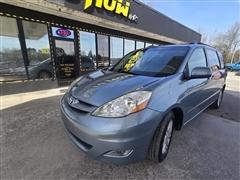 2007 Toyota Sienna 