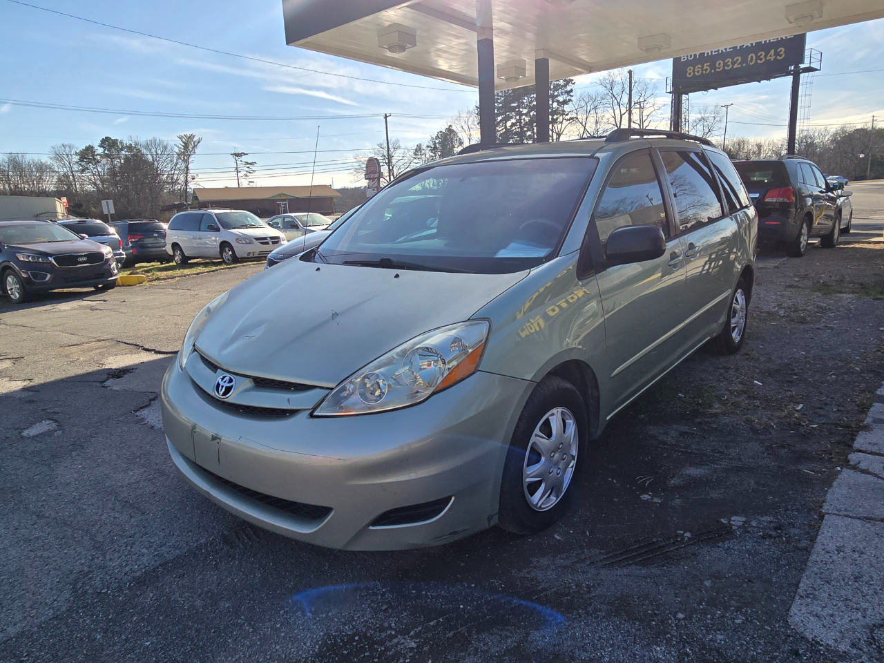 Toyota Sienna CE FWD 7-Passenger 2009
