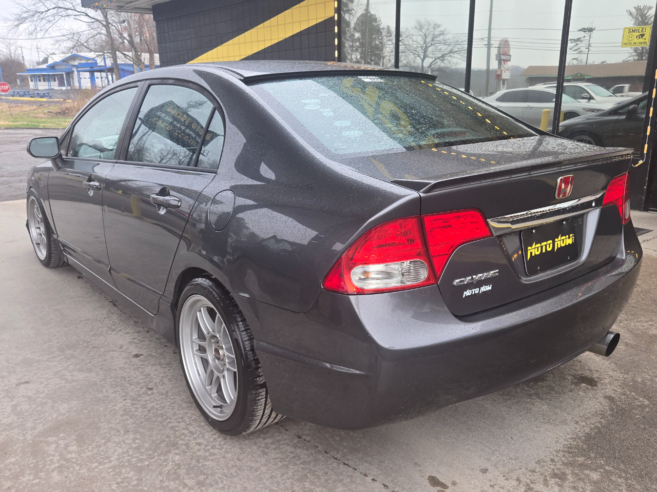 Honda Civic LX-S Sedan 5-Speed AT 2011