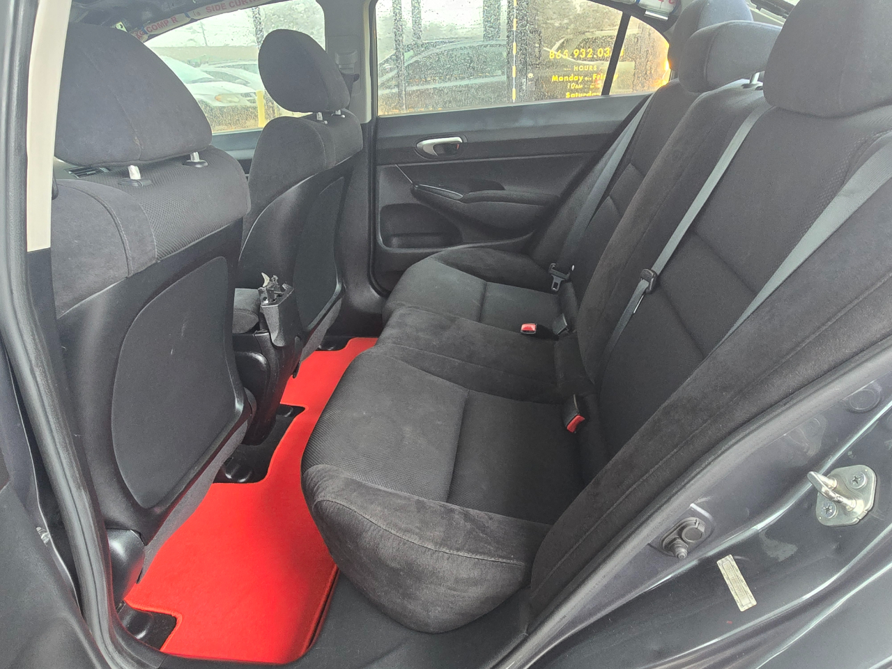 Honda Civic LX-S Sedan 5-Speed AT 2011