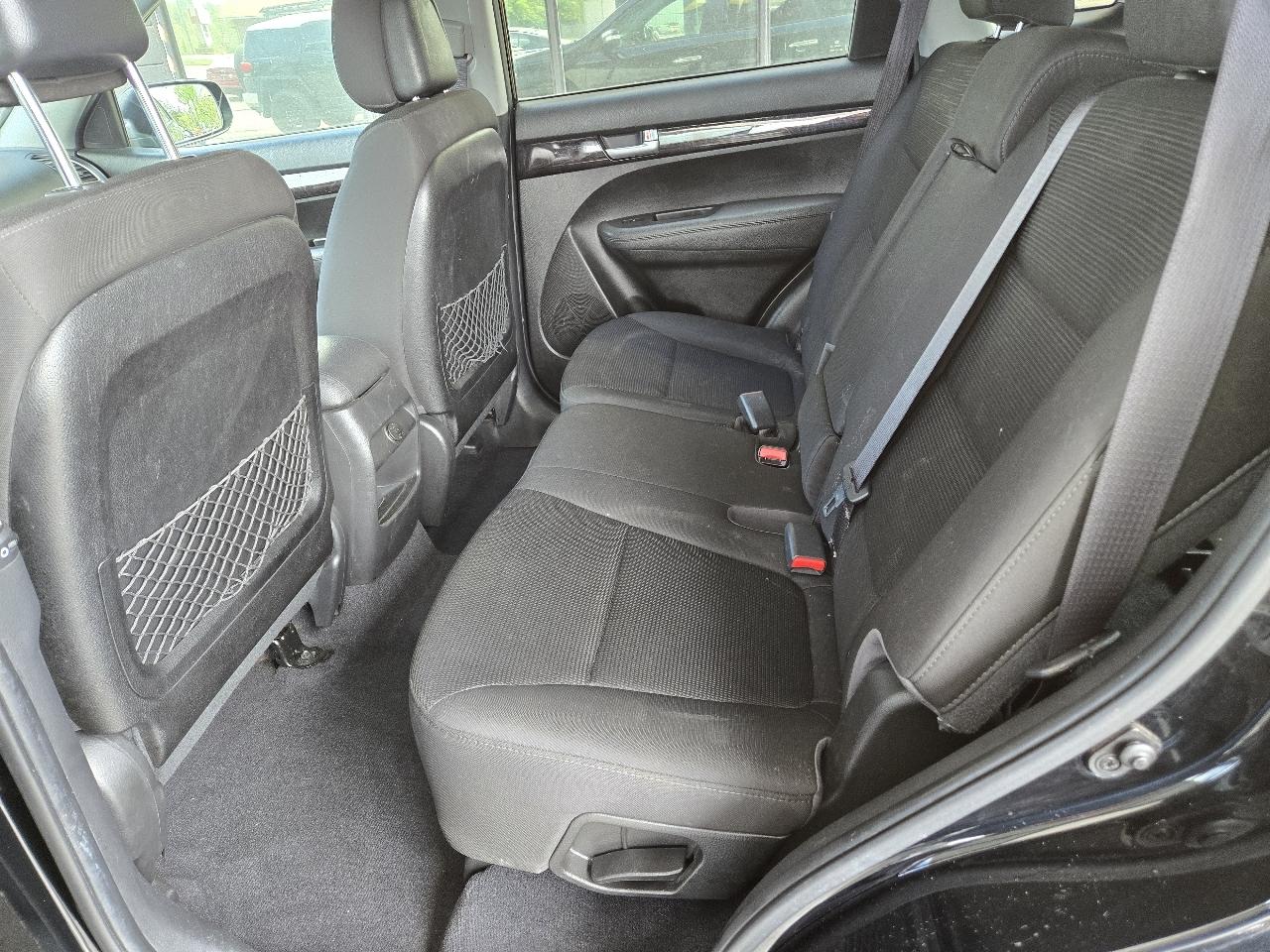 Kia Sorento LX 2WD 2014