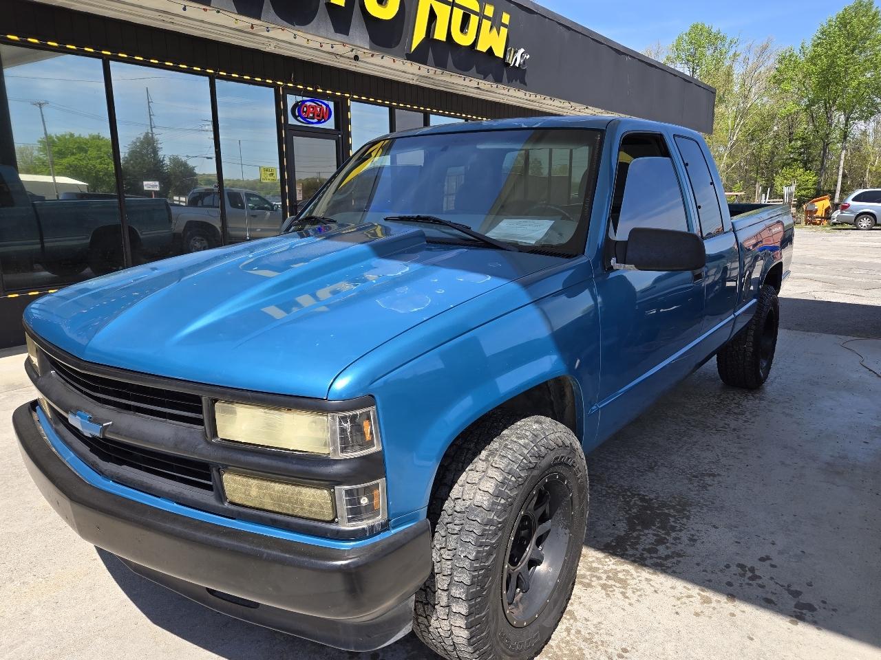 Chevrolet C/K 1500 Ext. Cab 6.5-ft. Bed 4WD 1998