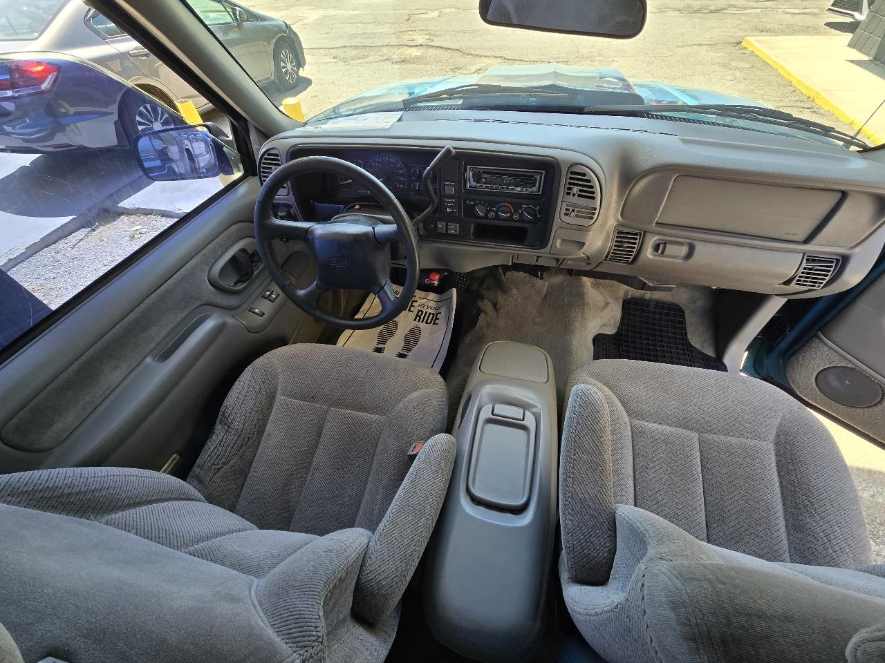 Chevrolet C/K 1500 Ext. Cab 6.5-ft. Bed 4WD 1998