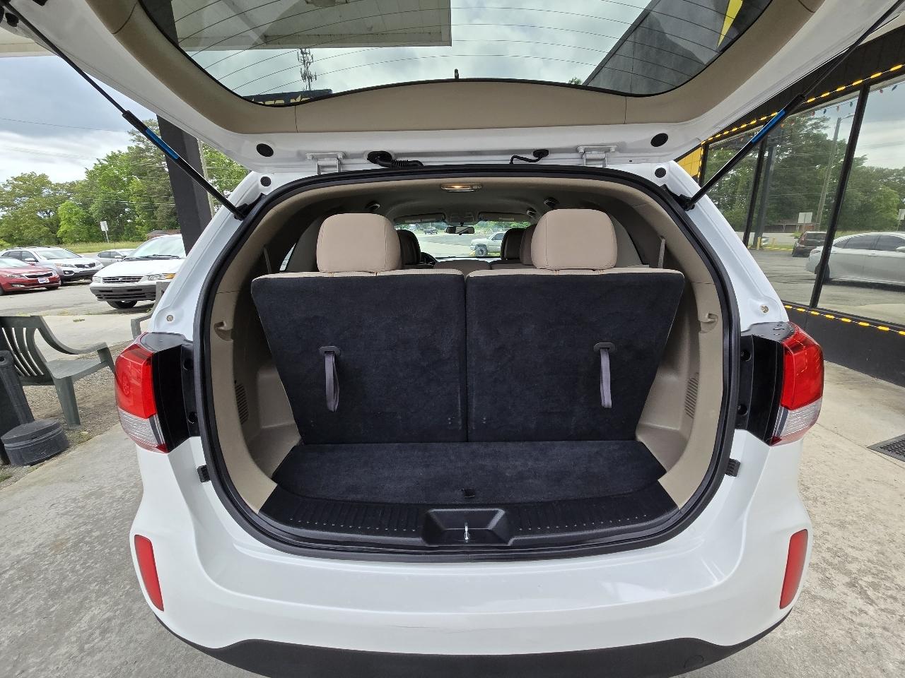 Kia Sorento LX 2WD 2014