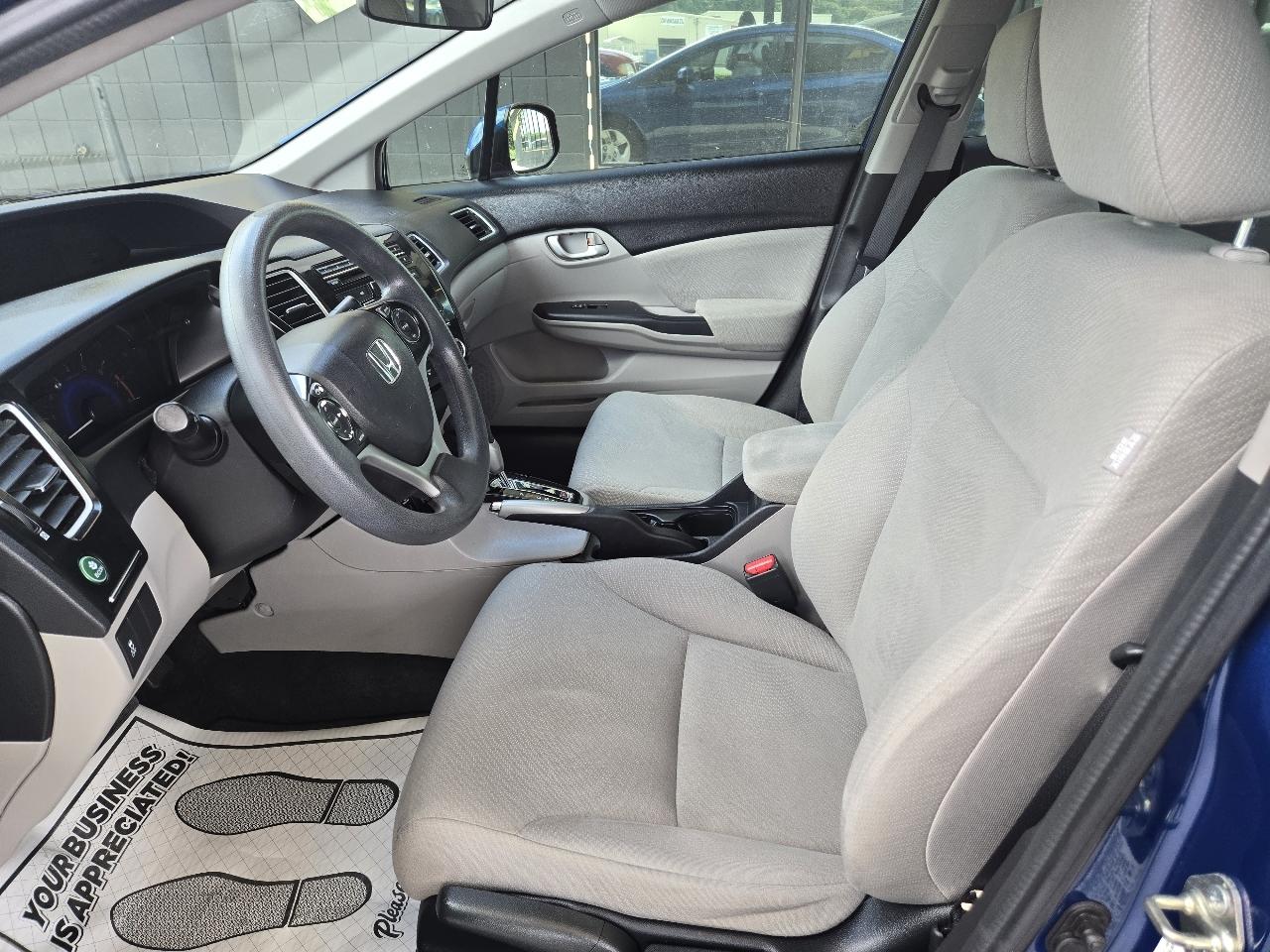 Honda Civic LX Sedan 5-Speed AT 2013