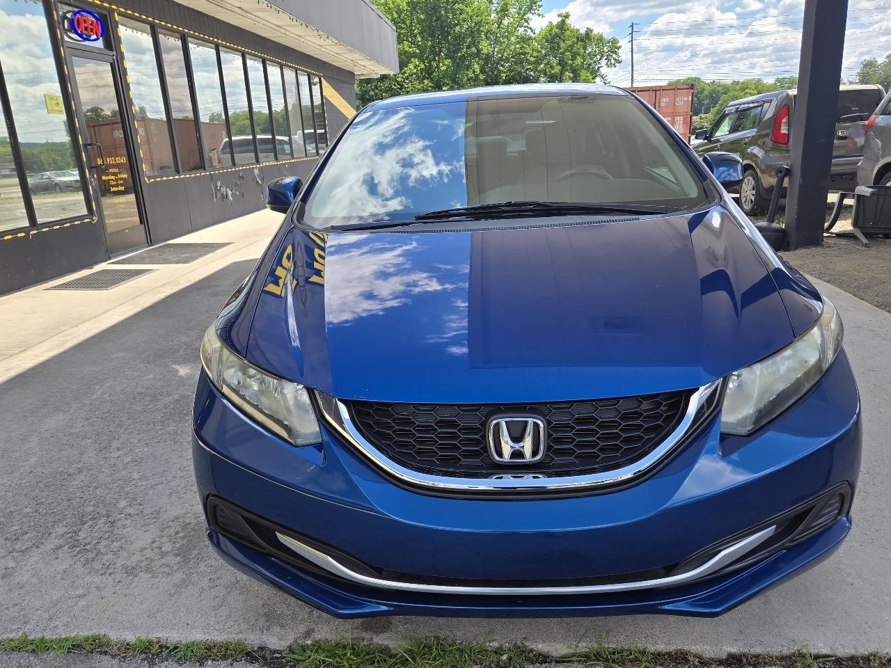 Honda Civic LX Sedan 5-Speed AT 2013