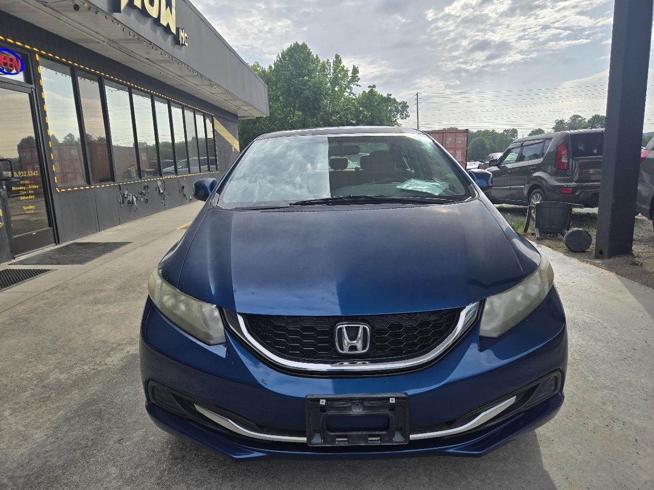 Honda Civic EX Sedan 5-Speed AT 2013