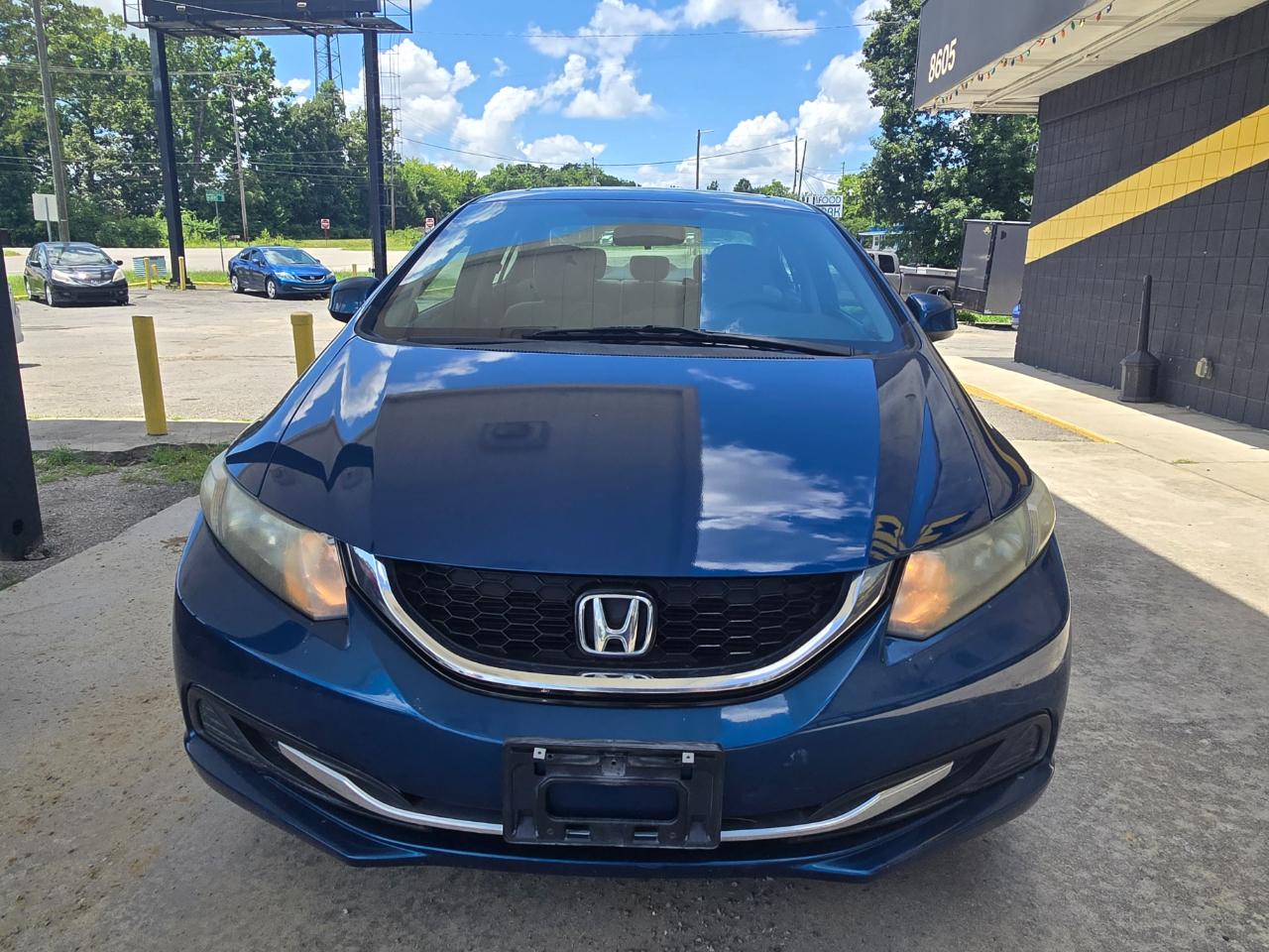 Honda Civic EX Sedan 5-Speed AT 2013