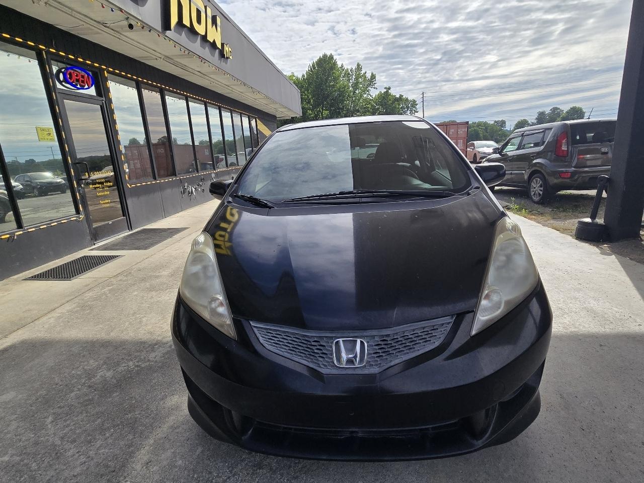 Honda Fit Sport 5-Speed AT 2010