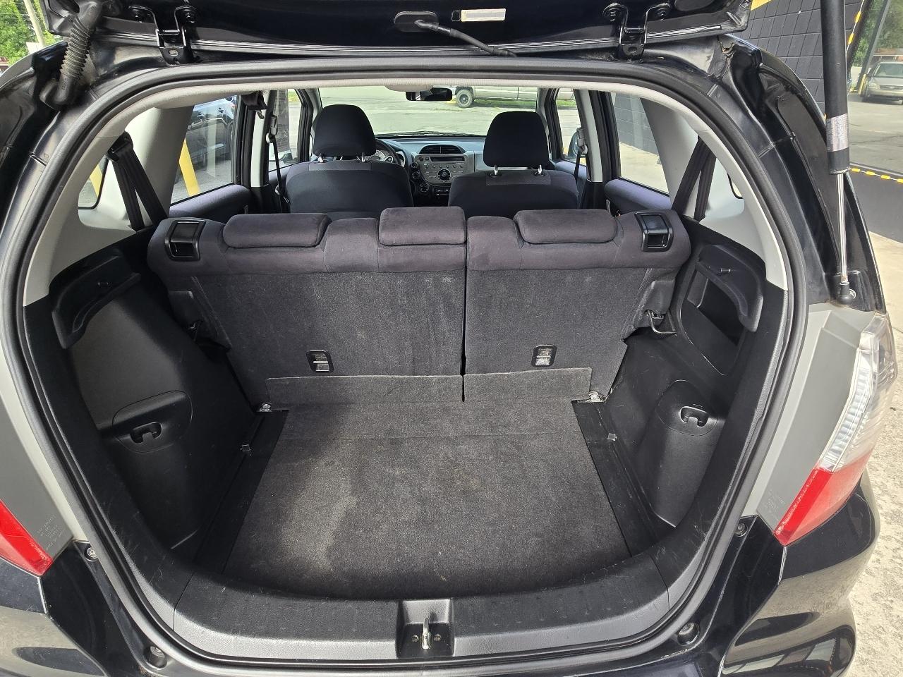 Honda Fit Sport 5-Speed AT 2010