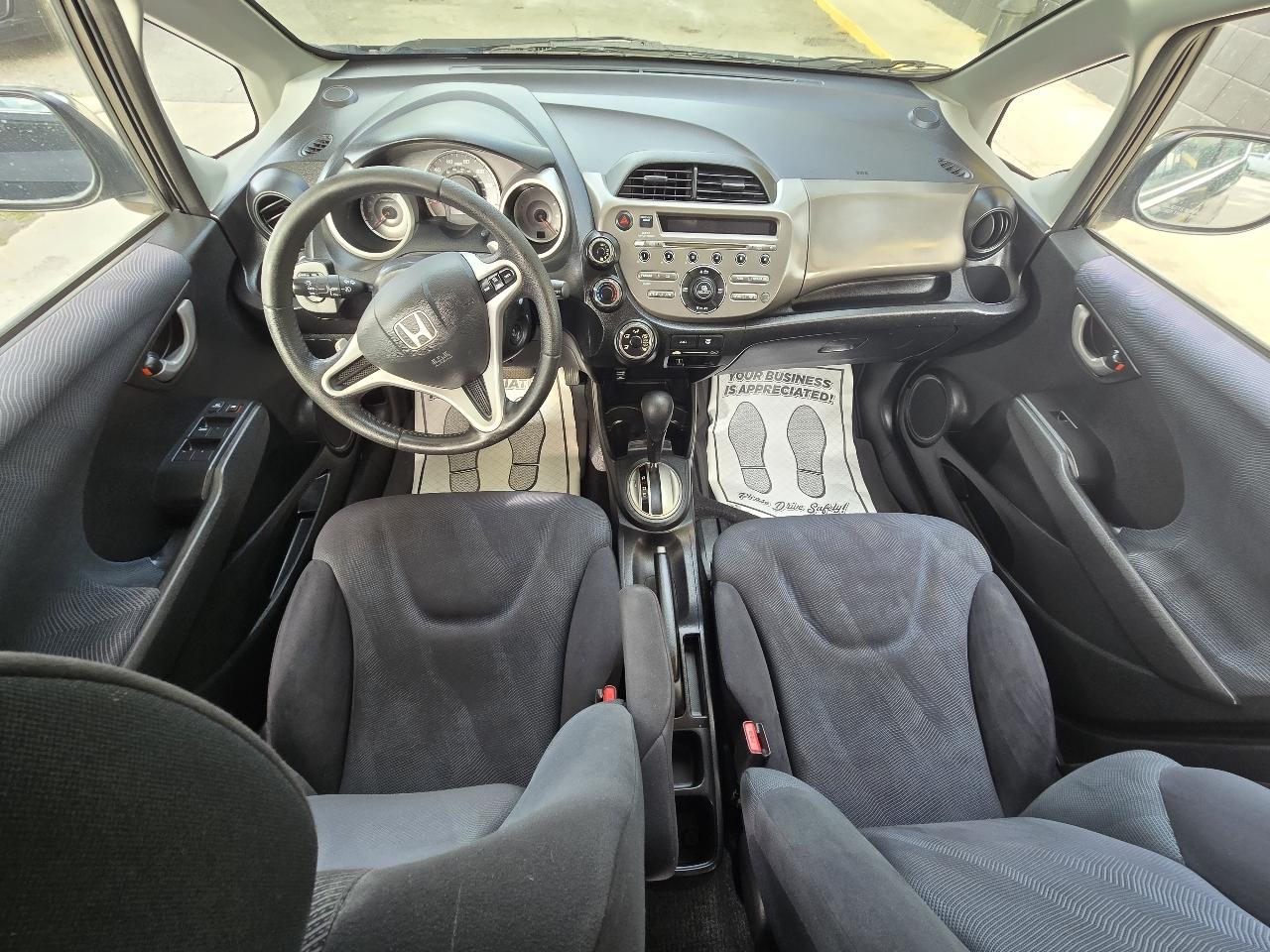 Honda Fit Sport 5-Speed AT 2010