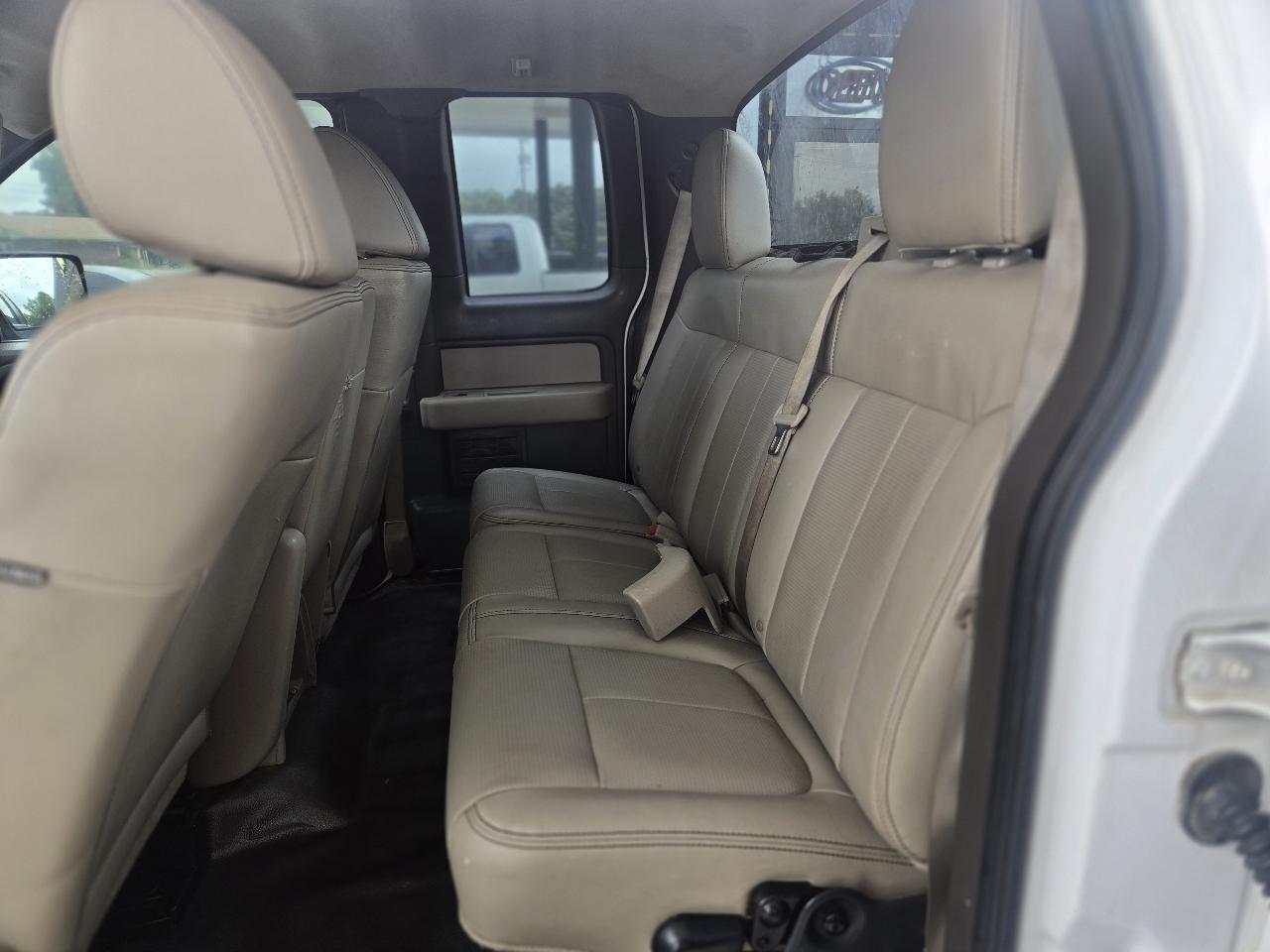 Ford F-150 XLT SuperCab 8-ft. Bed 2WD 2010
