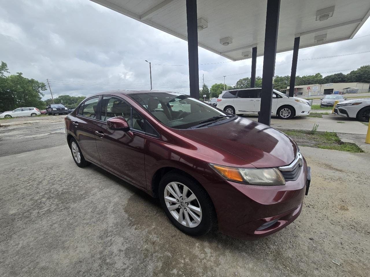 Honda Civic EX Sedan 5-Speed AT 2012