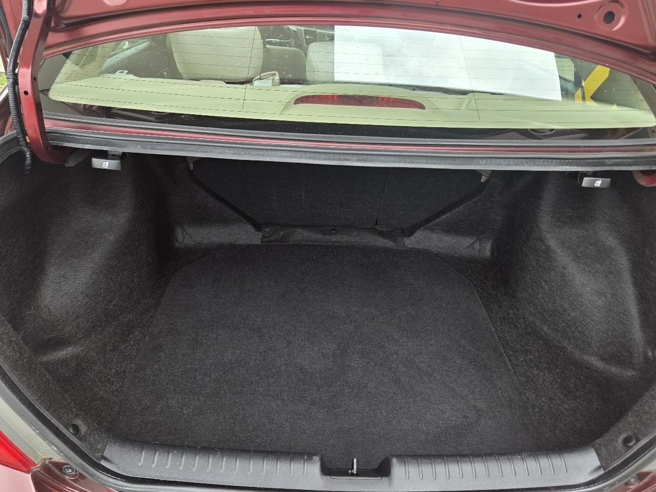 Honda Civic EX Sedan 5-Speed AT 2012