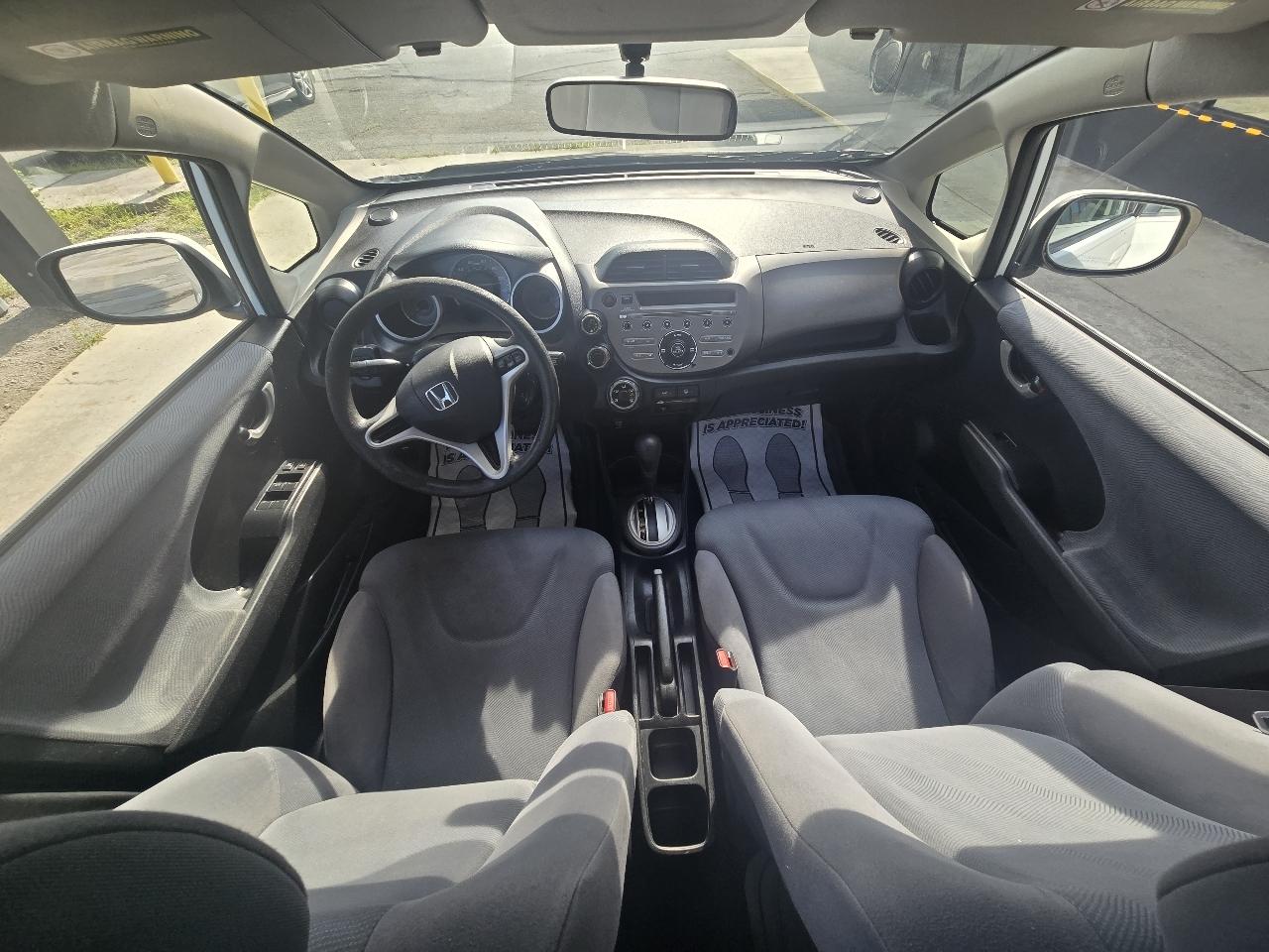 Honda Fit 5-Speed AT 2013