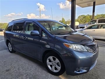 2014 Toyota Sienna LE FWD 8-Passenger V6