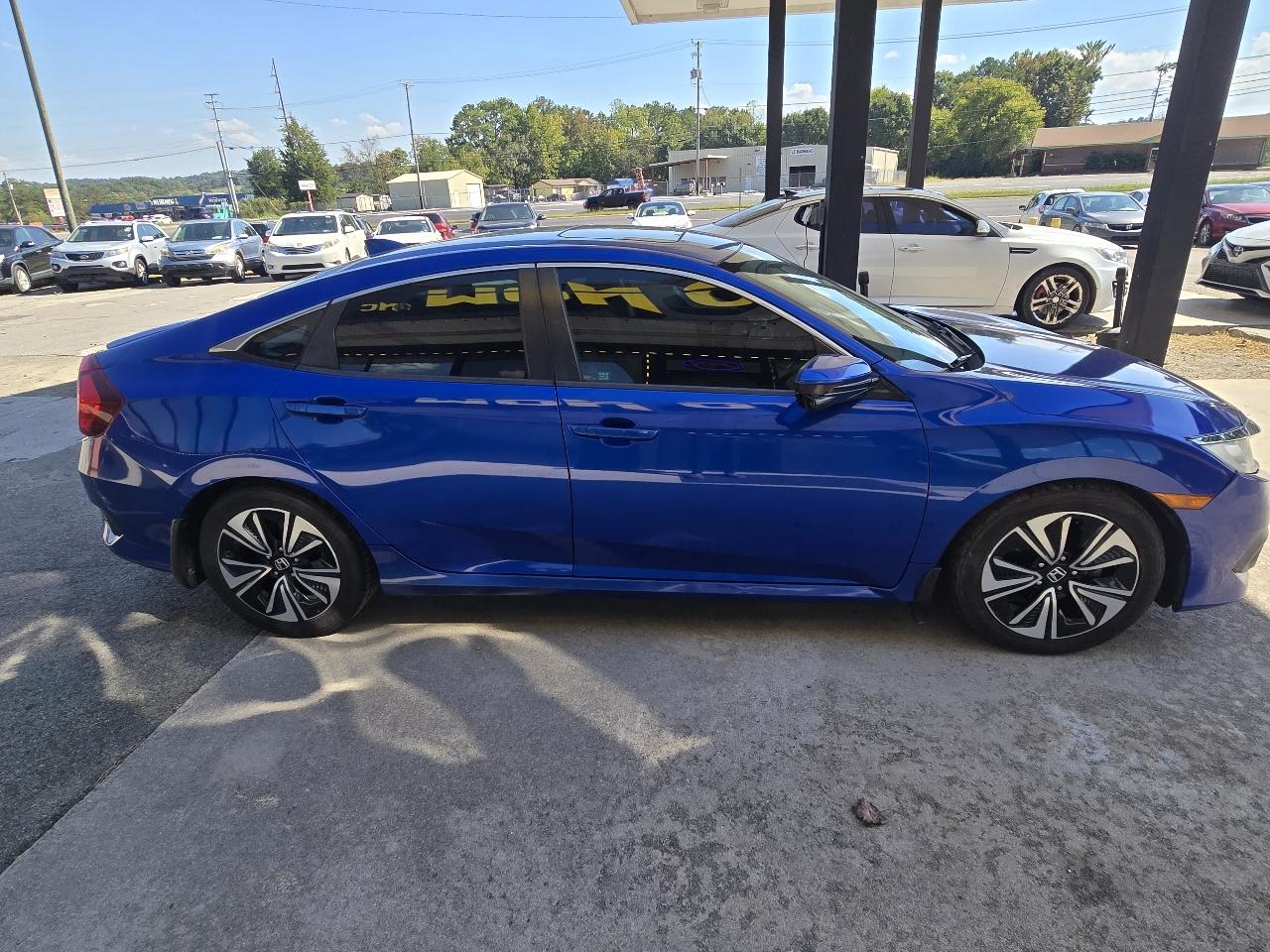 Honda Civic EX-T Sedan CVT 2017