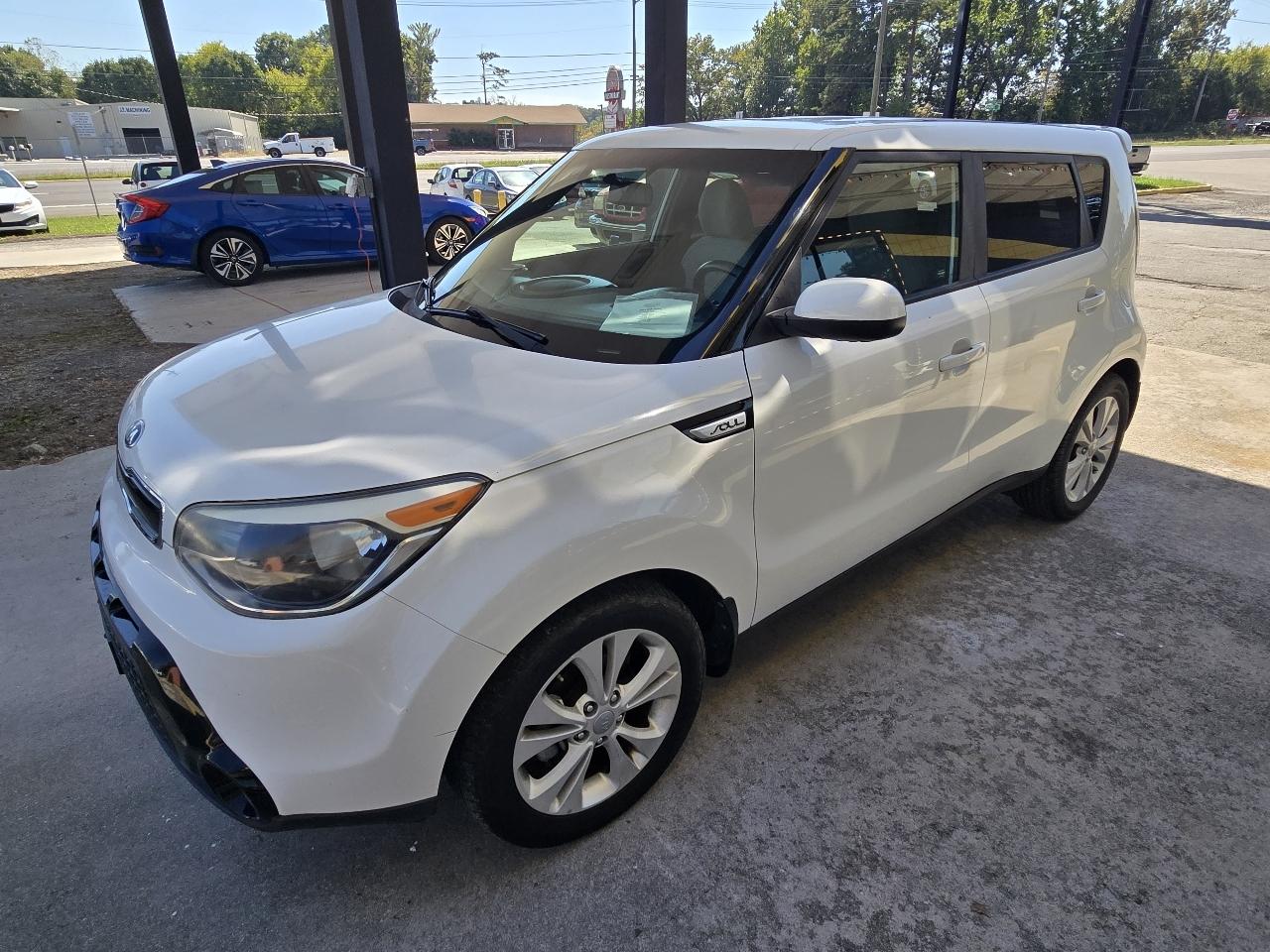 Kia Soul + w/Signature 2.0 Special Edition 2016