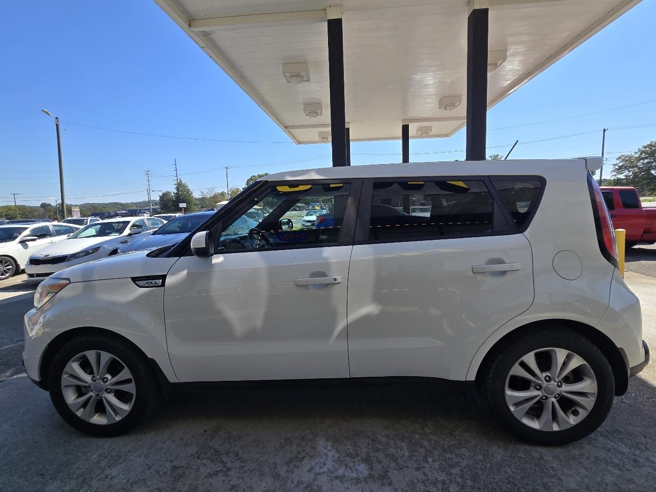 Kia Soul + w/Signature 2.0 Special Edition 2016