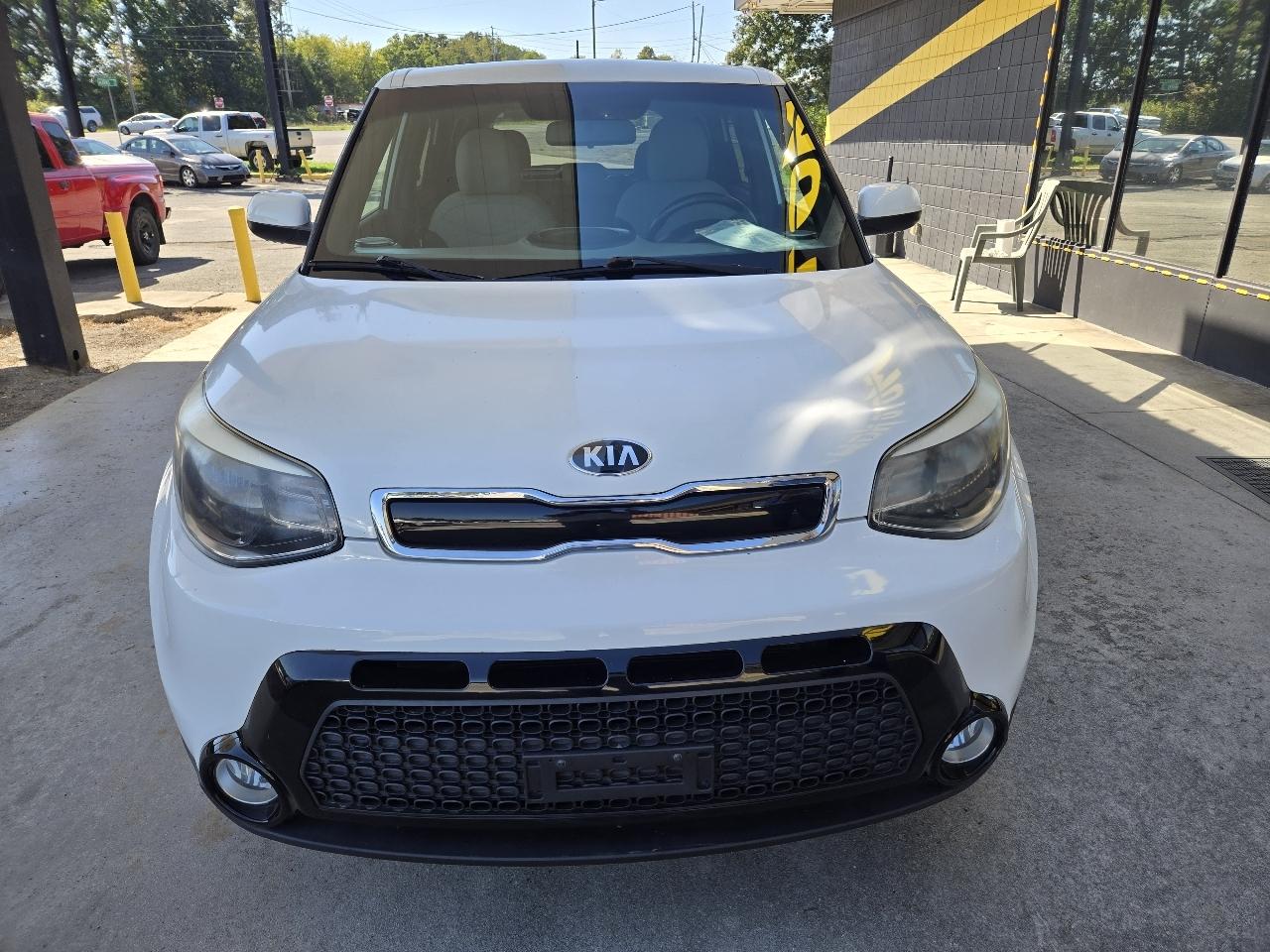 Kia Soul + w/Signature 2.0 Special Edition 2016