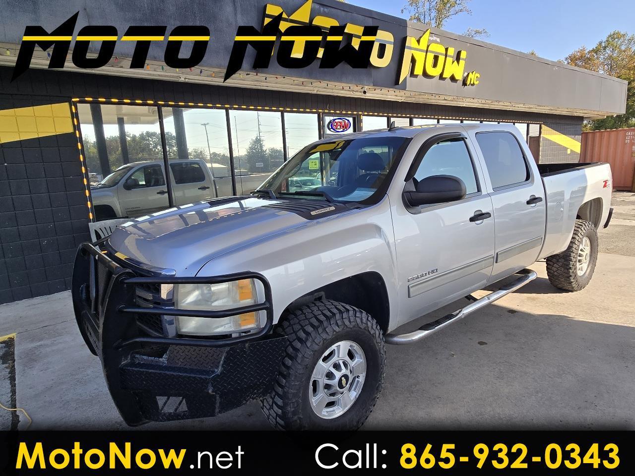Chevrolet Silverado 2500HD LT Crew Cab 4WD 2011