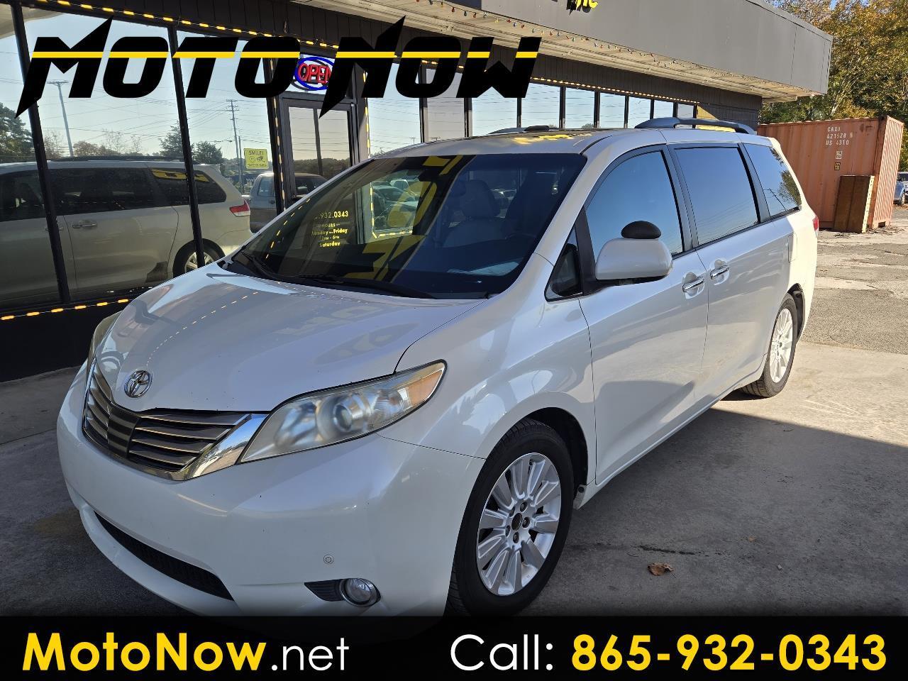 Toyota Sienna XLE FWD 8-Passenger V6 2012