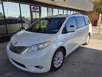 2012 Toyota Sienna XLE FWD 8-Passenger V6