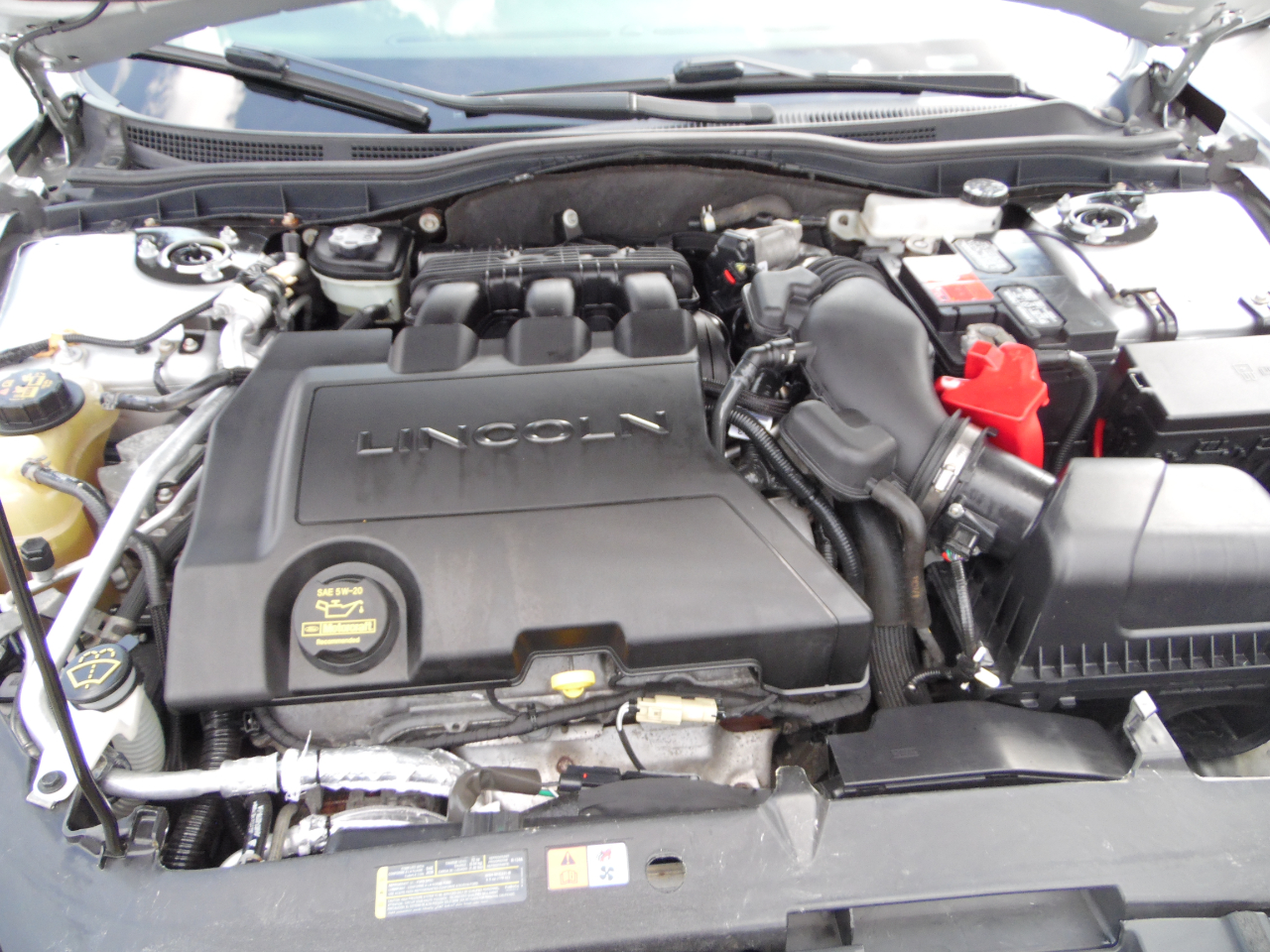 2012 Lincoln MKZ photo 6